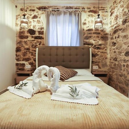 Olive Grove Deluxe Apartment Agnítsini Екстериор снимка